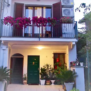  Casa vacanze Casa Dei Fiori Italia